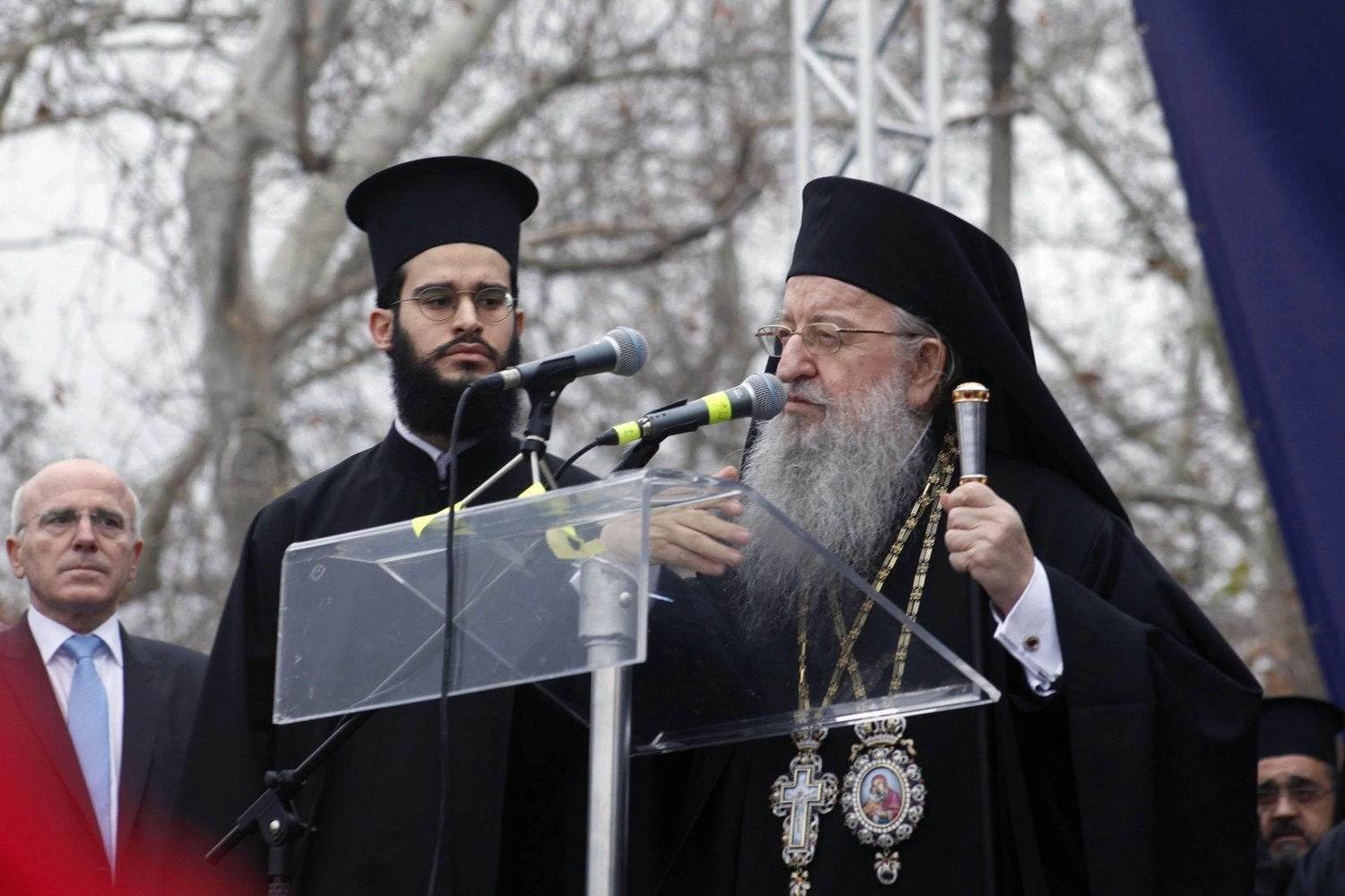 Άνθιμος: »Πρέπει να συζητηθεί στη ΔΙΣ ξανά η συμμετοχή της Εκκλησίας στα συλλαλητήρια»